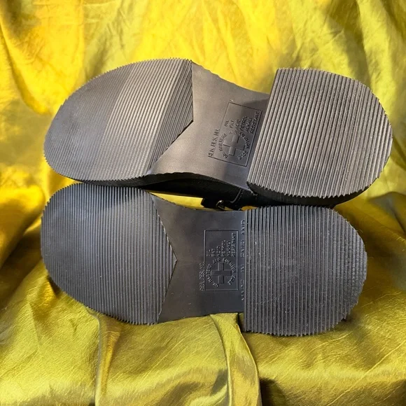 Vintage Dr. Martens Black Mary Jane Platforms various sizes! - Picture 5 of 10